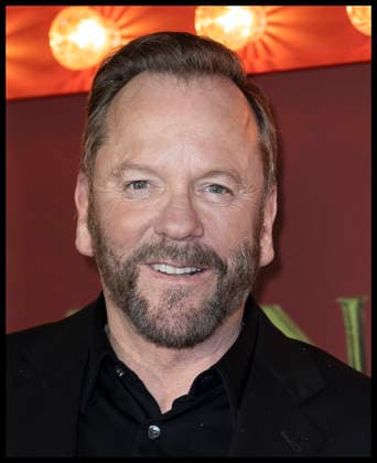 . 27 11 2025. London, United Kingdom. Kiefer Sutherland arriving at the Tinsel Town premiere in London.  xStephenxLockx xi-Imagesx IIM-26418-0037