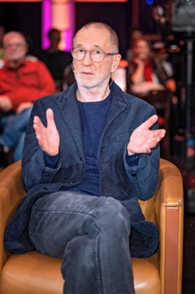 MDR - Riverboat. Schauspieler Peter Lohmeyer anläßlich der Aufzeichnung der MDR - Talkshow Riverboat am 27.11.2025 in der Mediacity Leipzig. 20251127SFL0014