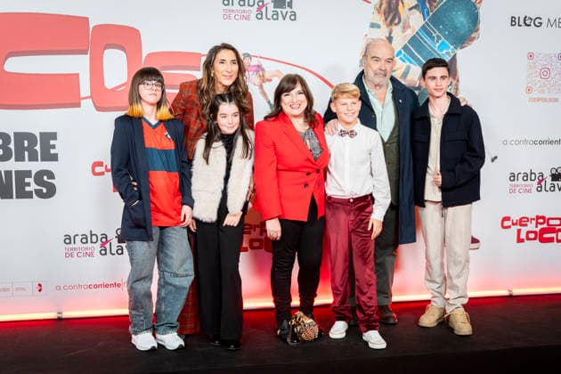 Cuerpos Locos Premiere Madrid, Spain - 27 Oct 2025 Paz Padilla, Ana Murrugaren, Antonio Resines, Vega Cano, Maia Zaitegi, David Caldero and Carlos Gonzalez attend to Cuerpos Locos Premiere at Callao Cinema on 27 October, 2025 in Madrid, Spain. (Credit: Miguel Escavias Alfa Images) Madrid Callao Cinema Madrid Spain Copyright: x x2025xMiguelxEscavias AlfaxImagesx
