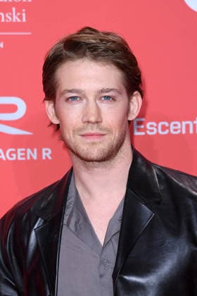 Joe Alwyn - GQ MEN OF THE YEAR AWARDS 2025 im Metropol in Berlin am 27.11.2025