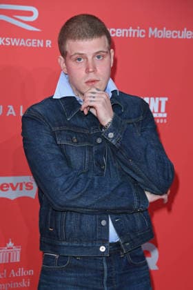 Yung Lean - GQ MEN OF THE YEAR AWARDS 2025 im Metropol in Berlin am 27.11.2025