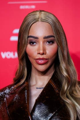 Award - 27. GQ Men of the Year Award 2025 - Munroe Bergdorf beim 27. GQ Men of the Year Award im Metropol am 27.11.2025 inBerlin Copyright: xEventpressxKochanx