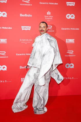 Award - 27. GQ Men of the Year Award 2025 - Joao Tine beim 27. GQ Men of the Year Award im Metropol am 27.11.2025 inBerlin Copyright: xEventpressxKochanx