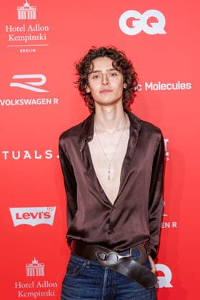 Award - 27. GQ Men of the Year Award 2025 - Eren Güvercin beim 27. GQ Men of the Year Award im Metropol am 27.11.2025 inBerlin Copyright: xEventpressxKochanx