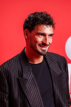 Award - 27. GQ Men of the Year Award 2025 - Mats Hummels beim 27. GQ Men of the Year Award im Metropol am 27.11.2025 inBerlin Copyright: xEventpressxKochanx