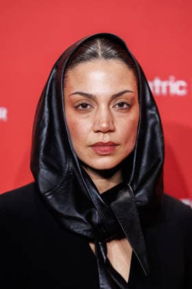 Award - 27. GQ Men of the Year Award 2025 - Haley Louise Jones beim 27. GQ Men of the Year Award im Metropol am 27.11.2025 inBerlin Copyright: xEventpressxKochanx