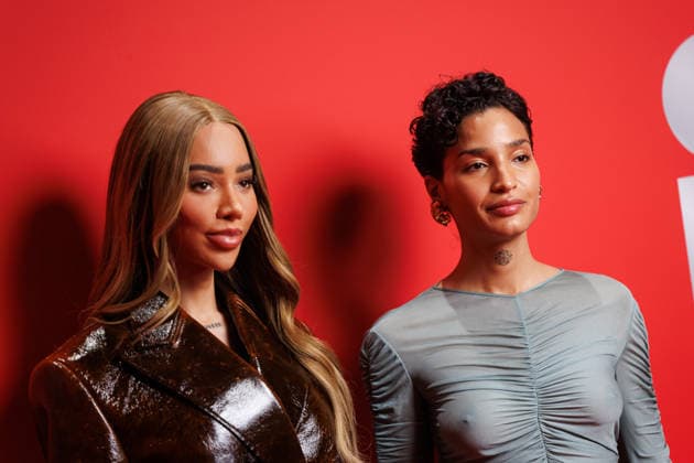 Award - 27. GQ Men of the Year Award 2025 - Munroe Bergdorf und Indya Moore beim 27. GQ Men of the Year Award im Metropol am 27.11.2025 inBerlin Copyright: xEventpressxKochanx