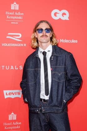 Award - 27. GQ Men of the Year Award 2025 - Jackson Irvine beim 27. GQ Men of the Year Award im Metropol am 27.11.2025 inBerlin Copyright: xEventpressxKochanx