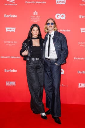 Award - 27. GQ Men of the Year Award 2025 - Jemilla Pir und Jackson Irvine beim 27. GQ Men of the Year Award im Metropol am 27.11.2025 inBerlin Copyright: xEventpressxKochanx