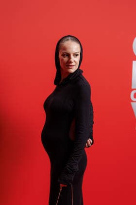 Award - 27. GQ Men of the Year Award 2025 - Berna Bilbey beim 27. GQ Men of the Year Award im Metropol am 27.11.2025 inBerlin Copyright: xEventpressxKochanx