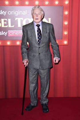 Derek Jacobi bei der Premiere des Sky-Films Tinsel Town Das Wunder von Stoneford im Vue Cinema West End. London, 27.11.2025