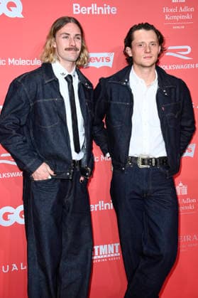 Jackson Irvine und Fabian Reese bei der 27. Verleihung der GQ Men of the Year Awards 2025 im Metropol. Berlin, 27.11.2025