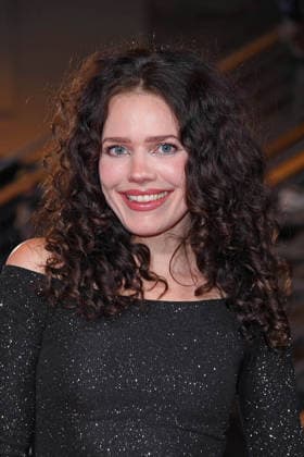 Marie Schnoell bei der Festival-Eröffnung von AROUND THE WORLD IN 14 FILMS im Kino in der Kulturbrauerei in Berlin am 28.11.2025