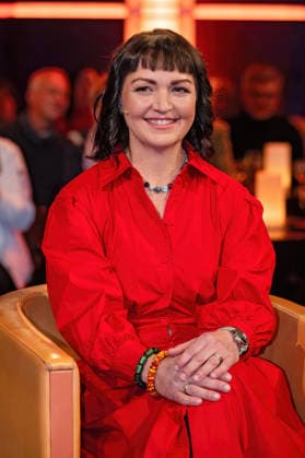 MDR - Riverboat. Bäckerin Doreen Bergmann anläßlich der Aufzeichnung der MDR - Talkshow Riverboat am 28.11.2025 in der Mediacity Leipzig. 20251128ADO0041