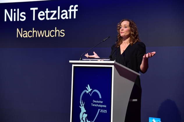 Deutscher Tierschutzpreis 2025 Kate Kitchenham, hundkatzemaus, Moderatorin von VOX Deutscher Tierschutzpreis 2025 wird in Berlin verliehen Auszeichnung für Hannes Jaenicke und ehrenamtlich Aktive im Humboldt Carrre in Berlin am 28.11.2025