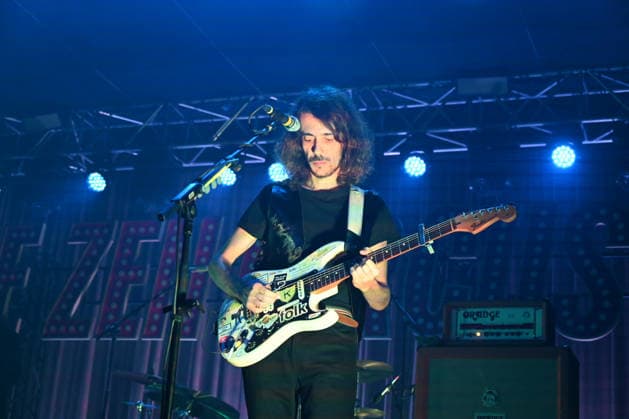 Music Concert - The Zen Circus Maestro Pellegrini during The Zen Circus, Music Concert in Padua, Italy, November 28 2025 Padua Hall Italy Copyright: xSimonexPiccirillix xLiveMediax LPM_2166039