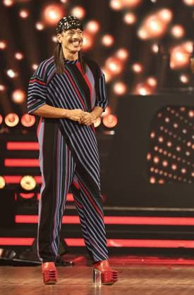 Let s Dance Live Tour 2025 in Erfurt EDITORIAL USE ONLY NUR ZUR REDAKTIONELLEN NUTZUNG 28.11.2025, Erfurt, Messehalle, Let™s Dance - Das Original Live-Tour 2025 im Bild: Jorge Gonzalez ist Teil der Jury