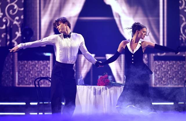 Let s Dance Live Tour 2025 in Erfurt EDITORIAL USE ONLY NUR ZUR REDAKTIONELLEN NUTZUNG 28.11.2025, Erfurt, Messehalle, Let™s Dance - Das Original Live-Tour 2025 im Bild: Taliso Engel und Patricija Ionel
