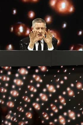 Let s Dance Live Tour 2025 in Erfurt EDITORIAL USE ONLY NUR ZUR REDAKTIONELLEN NUTZUNG 28.11.2025, Erfurt, Messehalle, Let™s Dance - Das Original Live-Tour 2025 im Bild: Joachim Llambi ist Teil der Jury