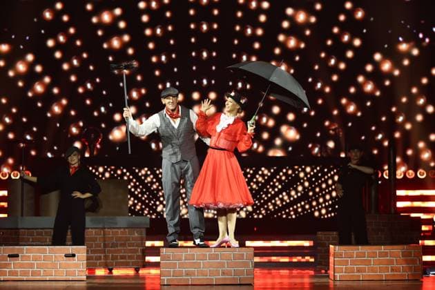 Let s Dance Live Tour 2025 in Erfurt EDITORIAL USE ONLY NUR ZUR REDAKTIONELLEN NUTZUNG 28.11.2025, Erfurt, Messehalle, Let™s Dance - Das Original Live-Tour 2025 im Bild: Mark Keller und Kathrin Menzinger