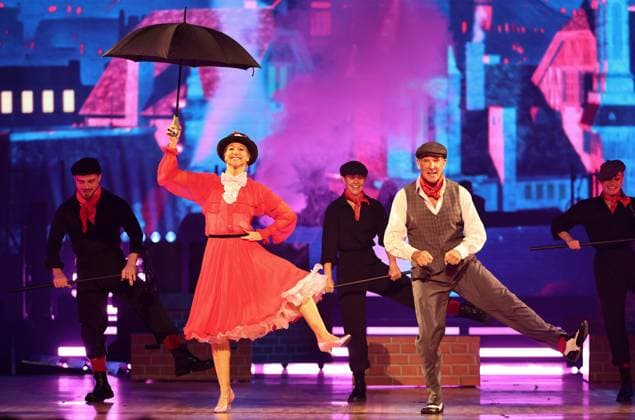 Let s Dance Live Tour 2025 in Erfurt EDITORIAL USE ONLY NUR ZUR REDAKTIONELLEN NUTZUNG 28.11.2025, Erfurt, Messehalle, Let™s Dance - Das Original Live-Tour 2025 im Bild: Mark Keller und Kathrin Menzinger