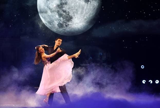 Let s Dance Live Tour 2025 in Erfurt EDITORIAL USE ONLY NUR ZUR REDAKTIONELLEN NUTZUNG 28.11.2025, Erfurt, Messehalle, Let™s Dance - Das Original Live-Tour 2025 im Bild: Diego Pooth und Ekaterina Leonova