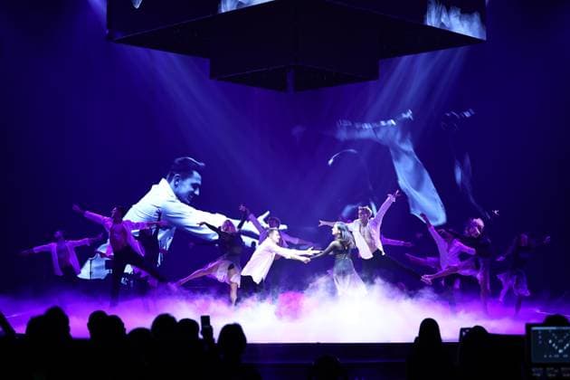 Let s Dance Live Tour 2025 in Erfurt EDITORIAL USE ONLY NUR ZUR REDAKTIONELLEN NUTZUNG 28.11.2025, Erfurt, Messehalle, Let™s Dance - Das Original Live-Tour 2025 im Bild: Tanzeinlage der Profitaenzer und Profitaenzerinnen