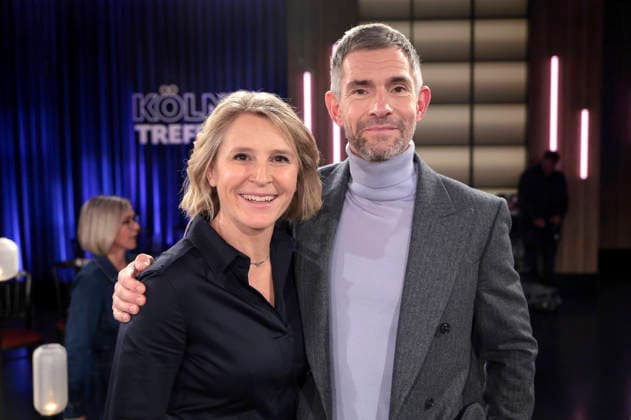 Susan Link und Micky Beisenherz bei der Aufzeichnung der WDR-Talkshow Kölner Treff im WDR Studio BS 3. Köln, 28.11.2025