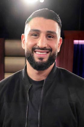 Agit Kabayel bei der Aufzeichnung der WDR-Talkshow Kölner Treff im WDR Studio BS 3. Köln, 28.11.2025