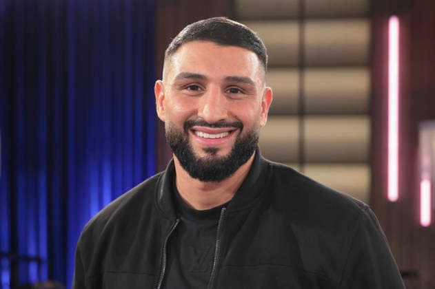 Agit Kabayel bei der Aufzeichnung der WDR-Talkshow Kölner Treff im WDR Studio BS 3. Köln, 28.11.2025