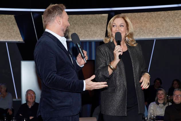 Steven Gätjen und Bettina Tietjen bei der Aufzeichnung der NDR Talk Show im NDR Fernsehstudio Lokstedt. Hamburg, 28.11.2025