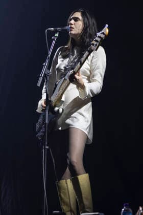 Sunflower Bean perform at AO Arena Manchester Julia Cumming of Sunflower Bean performs at AO Arena, Manchester, England, 28th November 2025, Credit:Mike Gray Avalon  Copyright: xMikexGrayx xAvalonx 1055236393