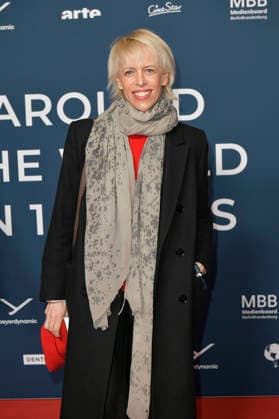 Katja Eichinger bei der Festivaleröffnung und der Premiere des Kinofilms Sentimental Value beim 20. Weltkinofestival Around the World in 14 Films im Kino in derKulturBrauerei. Berlin, 28.11.2025