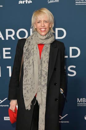 Katja Eichinger bei der Festivaleröffnung und der Premiere des Kinofilms Sentimental Value beim 20. Weltkinofestival Around the World in 14 Films im Kino in derKulturBrauerei. Berlin, 28.11.2025