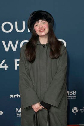 Nellie Thalbach bei der Festivaleröffnung und der Premiere des Kinofilms Sentimental Value beim 20. Weltkinofestival Around the World in 14 Films im Kino in derKulturBrauerei. Berlin, 28.11.2025