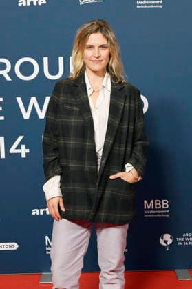 Morgane Ferru bei der Festivaleröffnung und der Premiere des Kinofilms Sentimental Value beim 20. Weltkinofestival Around the World in 14 Films im Kino in derKulturBrauerei. Berlin, 28.11.2025