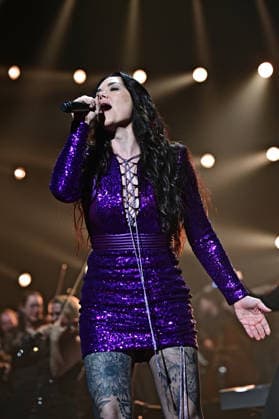 Night of the Proms 2025. Sängerin Vanessa Amorosi während eines Auftrittes im Rahmen der Night of the Proms 2025 am 28.11.2025 in der SAP-Arena Mannheim. 20251128MWI099510