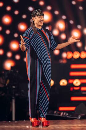 Jorge Gonzalez bei Let s Dance - Die Live-Tour 2025 in der Messehalle. Erfurt, 28.11.2025