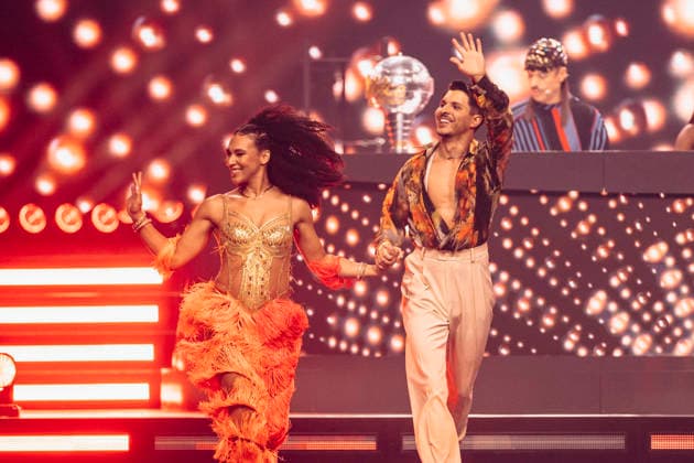 Marie Mouroum und Alexandru Ionel bei Let s Dance - Die Live-Tour 2025 in der Messehalle. Erfurt, 28.11.2025