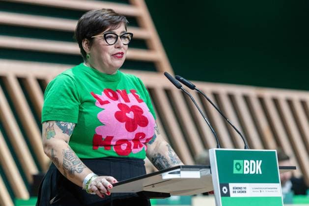 51. Bundesdelegiertenkonferenz von Bündnis 90 Die Grünen am 29.11.2025 in der Messe Hannover Susan Sziborra-Seidlitz ( Spitzenkandidatin Landtagswahl Sachsen-Anhalt Bündnis 90 Die Grünen ) *** 51 Federal Delegates Conference of Bündnis 90 Die Grünen on 29 11 2025 at Messe Hannover Susan Sziborra Seidlitz Top candidate for the Saxony-Anhalt state parliament elections Bündnis 90 Die Grünen xJRx