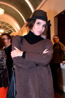 Anouschka Renzi bei der Der Neurosen-Kavalier Theater Premiere im Schlossparktheater am 29.11.2025 in Berlin Der Neurosen-Kavalier Theater Premiere in Berlin