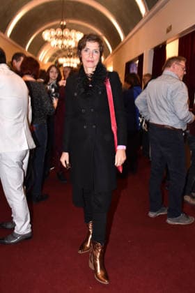 Julia Bremermann bei der Der Neurosen-Kavalier Theater Premiere im Schlossparktheater am 29.11.2025 in Berlin Der Neurosen-Kavalier Theater Premiere in Berlin