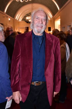 Achim Wolff bei der Der Neurosen-Kavalier Theater Premiere im Schlossparktheater am 29.11.2025 in Berlin Der Neurosen-Kavalier Theater Premiere in Berlin
