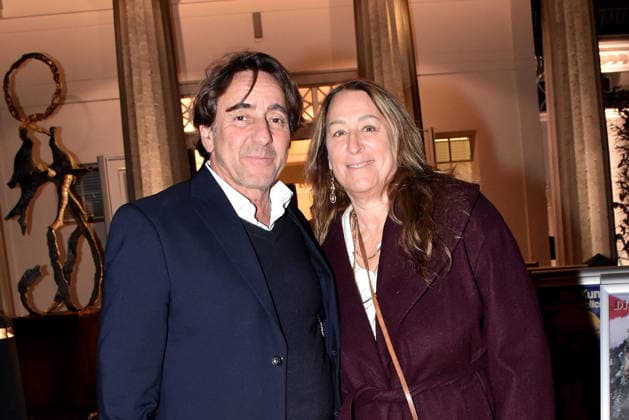 Dieter Landuris und Natascha Landuris bei der Der Neurosen-Kavalier Theater Premiere im Schlossparktheater am 29.11.2025 in Berlin Der Neurosen-Kavalier Theater Premiere in Berlin