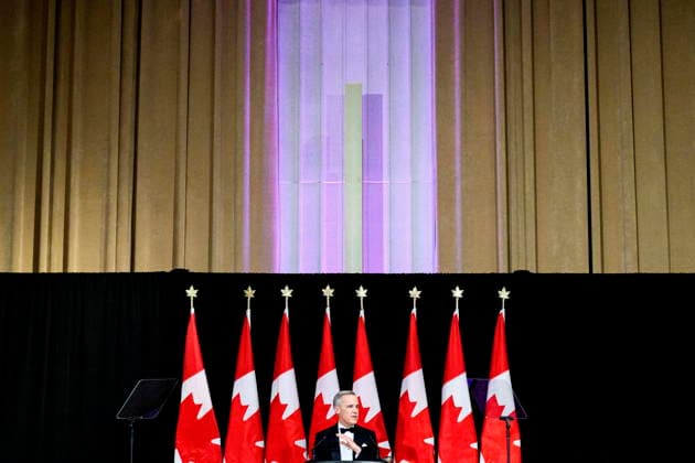 November 29, 2025, Ottawa, On, Canada: Prime Minister Mark Carney speaks during the Parliamentary Press Gallery Dinner in Ottawa, on Saturday, Nov. 29, 2025. Ottawa Canada  - ZUMAc35_ 20251129_zaf_c35_094 Copyright: xSpencerxColbyx