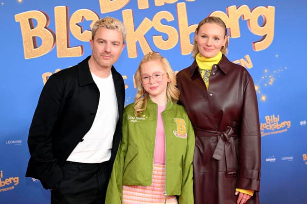 Friedrich Mücke, Nala und Rosalie Thomass bei der Premiere des Kinofilms Bibi Blocksberg - Das große Hexentreffen im Mathäser Filmpalast. München, 29.11.2025