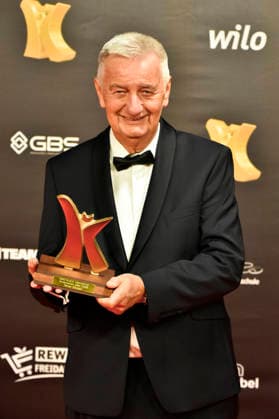 ABBdortmund: Reiner Meutsch Preistraeger zu Gast auf dem roten Teppich bei der Kinderlachen Gala 2025 in der Westfalenhalleam 29.11.2025 in Dortmund NRW Deutschland