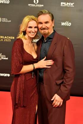 ABBdortmund: Nick P (Nikolaus Presnik), Karin Presnik Sanger zu Gast auf dem roten Teppich bei der Kinderlachen Gala 2025 in der Westfalenhalleam 29.11.2025 in Dortmund NRW Deutschland