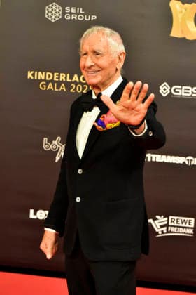 ABBdortmund: Frederic Prinz von Anhalt zu Gast auf dem roten Teppich bei der Kinderlachen Gala 2025 in der Westfalenhalleam 29.11.2025 in Dortmund NRW Deutschland