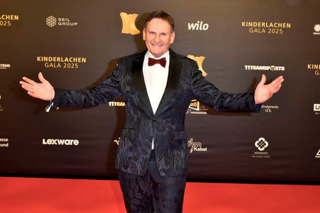 ABBdortmund: Peter Illmann Moderator zu Gast auf dem roten Teppich bei der Kinderlachen Gala 2025 in der Westfalenhalleam 29.11.2025 in Dortmund NRW Deutschland